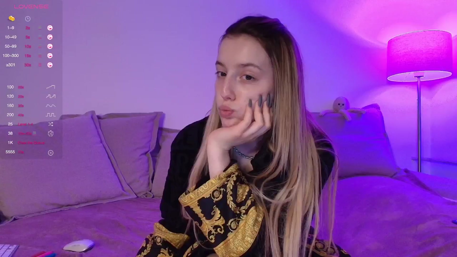 Gallery image thumbnail from Elenaxkiss's myfreecams stream on, 02/02/2026, 11:33 image 4 of 20
