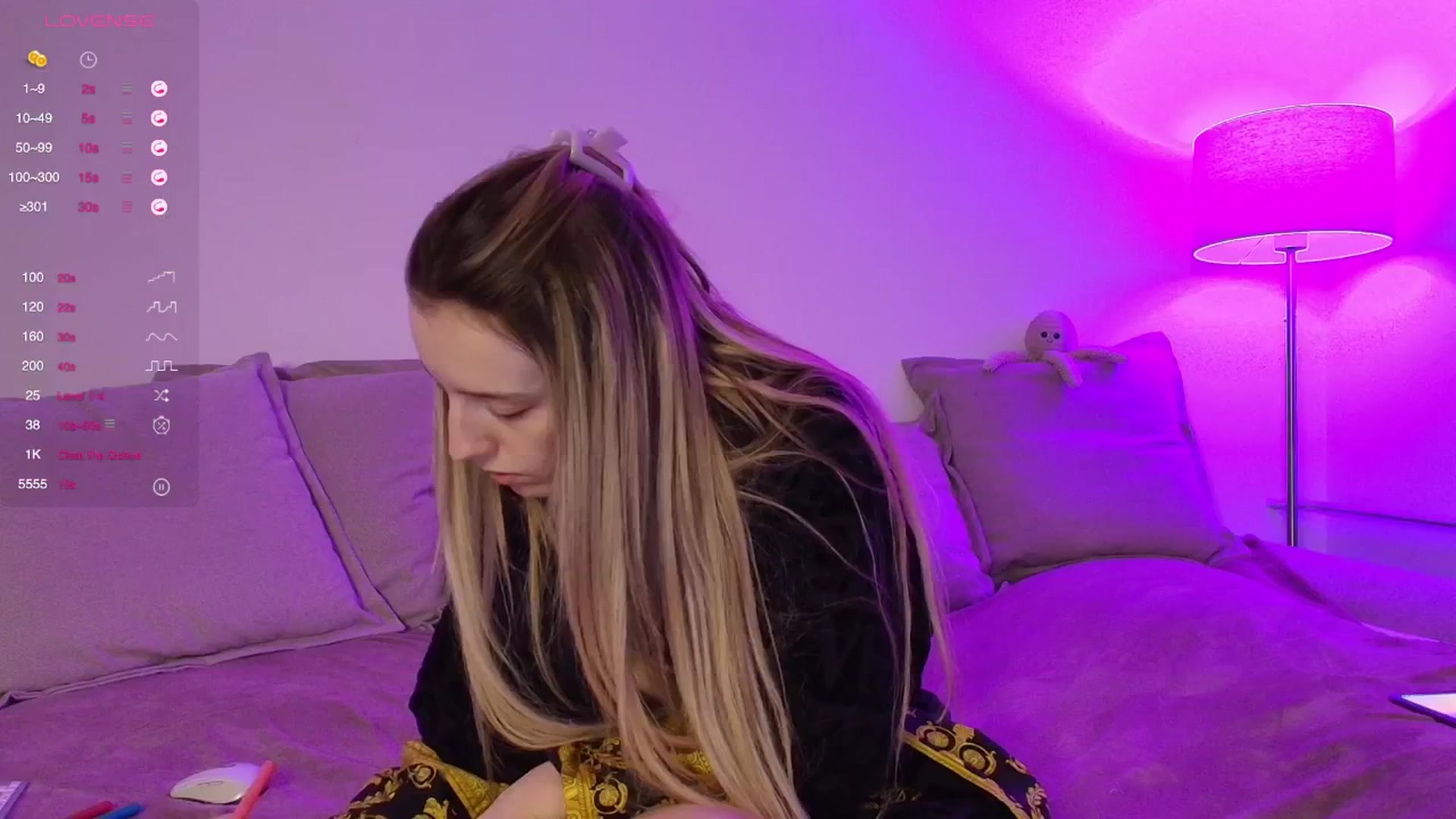 Gallery image thumbnail from Elenaxkiss's myfreecams stream on, 02/02/2026, 11:33 image 6 of 20