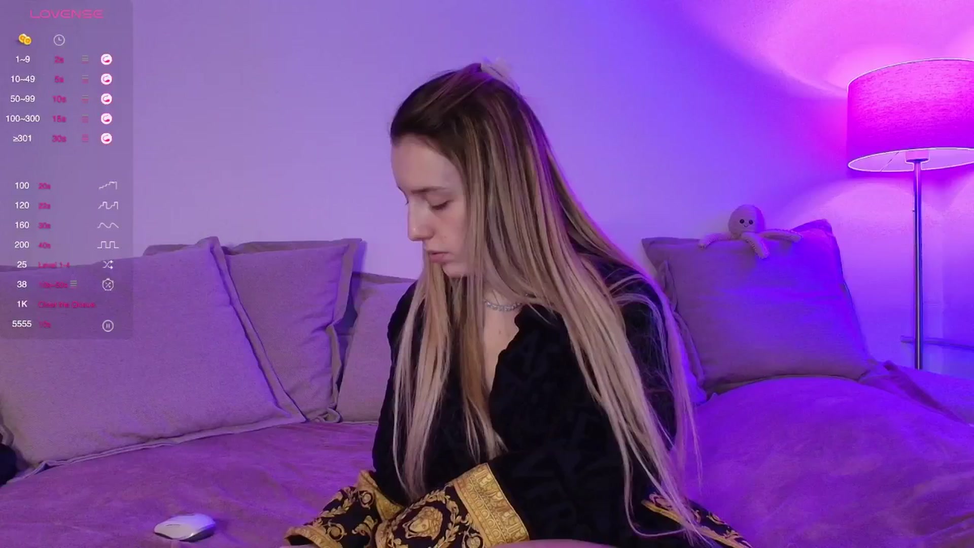 Gallery image thumbnail from Elenaxkiss's myfreecams stream on, 02/02/2026, 11:33 image 15 of 20
