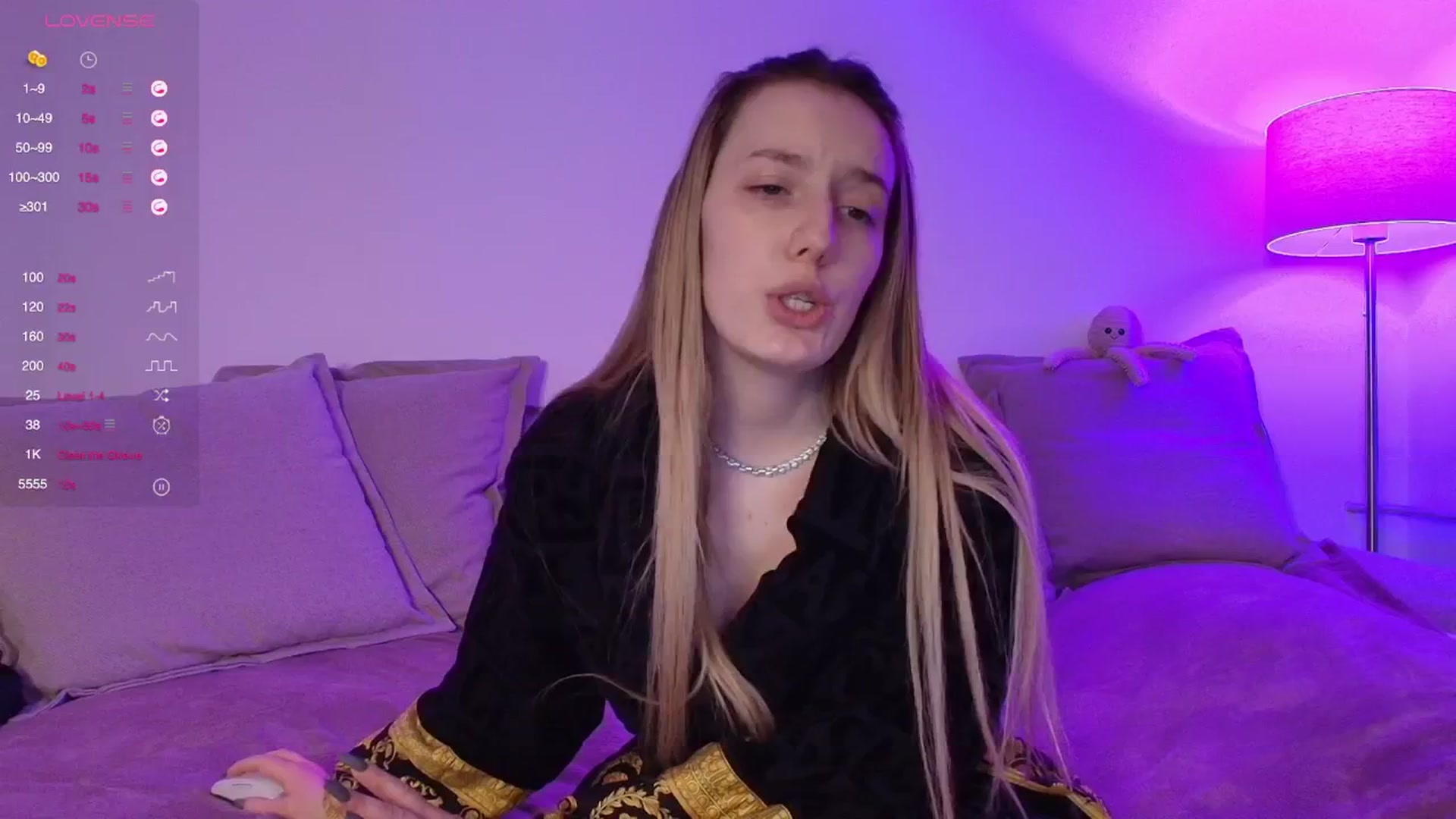 Gallery image thumbnail from Elenaxkiss's myfreecams stream on, 02/02/2026, 11:33 image 10 of 20