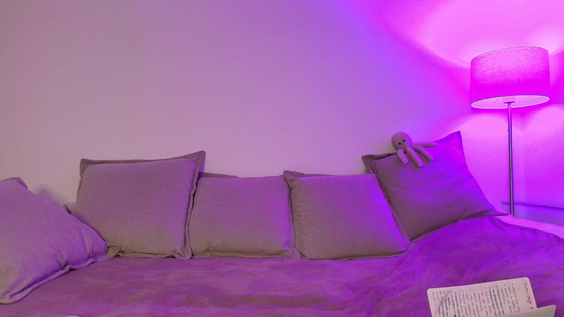 Gallery image thumbnail from Elenaxkiss's myfreecams stream on, 02/04/2026, 12:16 image 7 of 20
