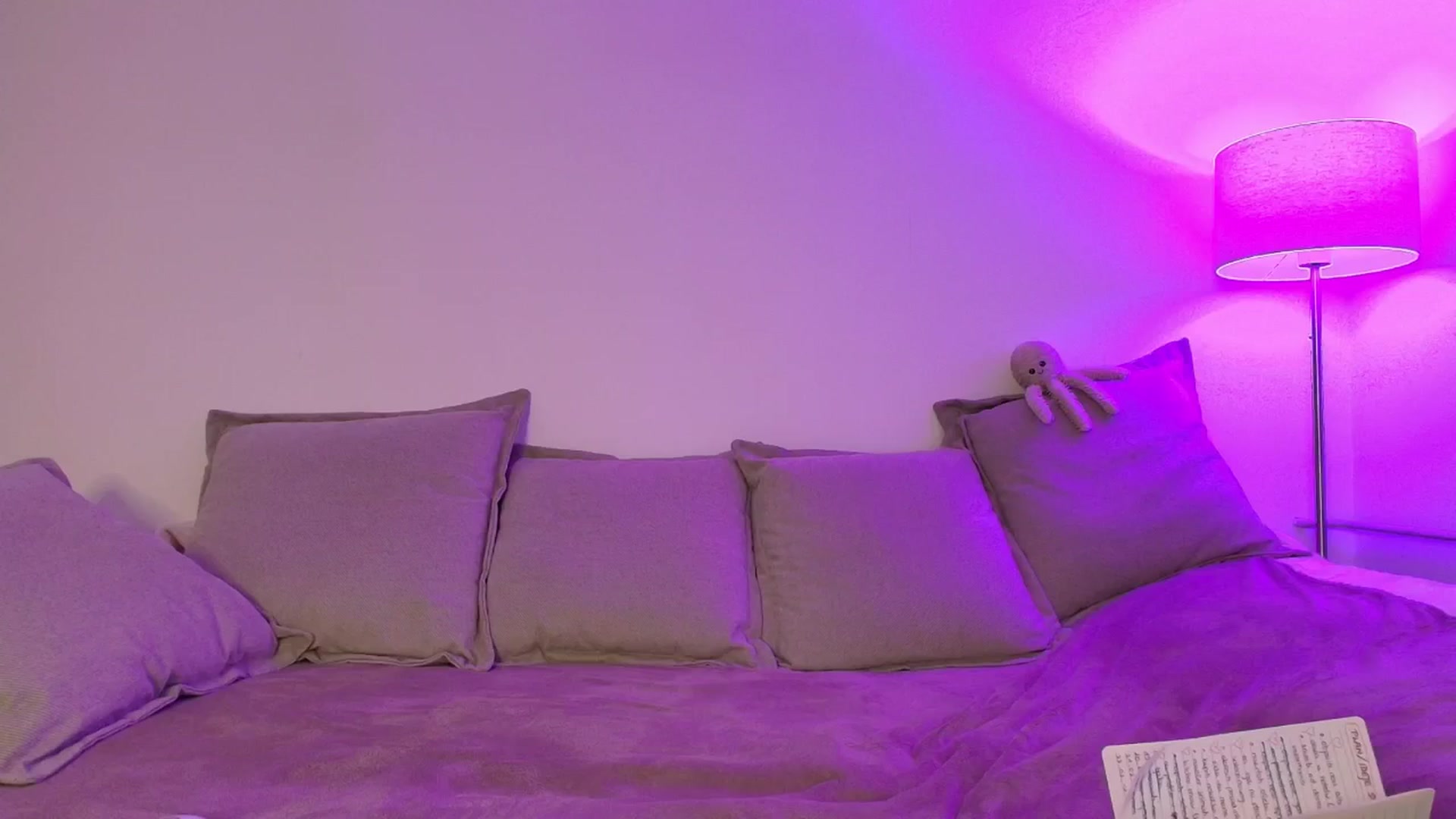 Gallery image thumbnail from Elenaxkiss's myfreecams stream on, 02/04/2026, 12:16 image 6 of 20