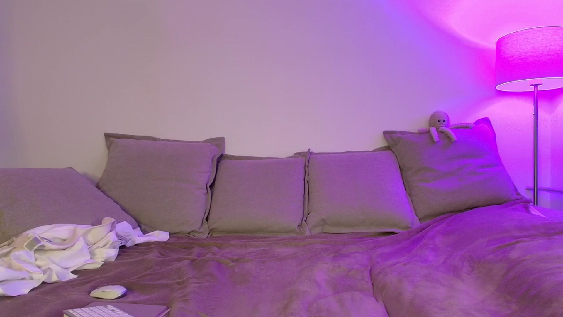 Gallery image thumbnail from Elenaxkiss's myfreecams stream on, 02/09/2026, 11:01 image 20 of 20