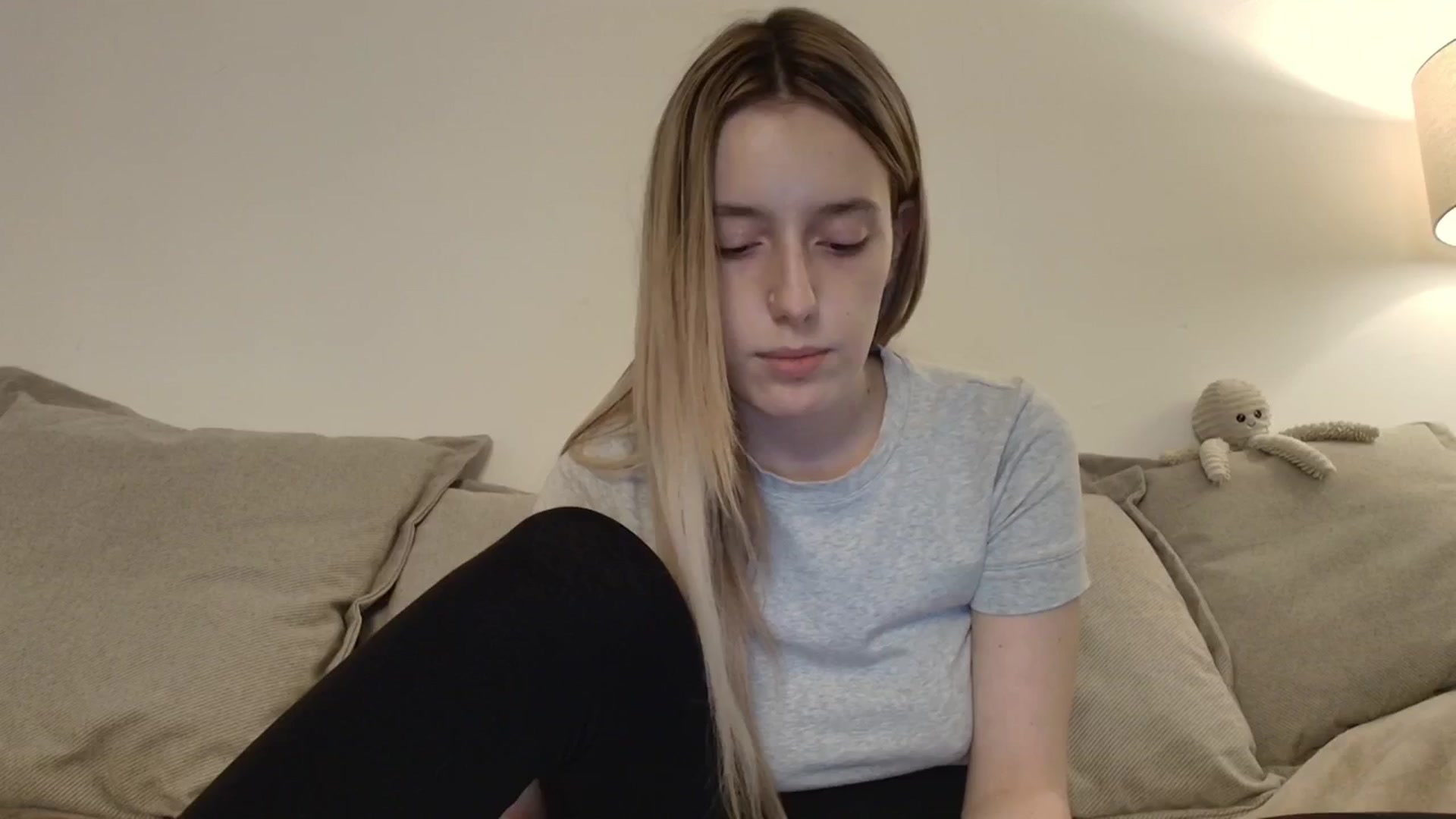 Gallery image thumbnail from Elenaxkiss's myfreecams stream on, 02/12/2026, 20:42 image 4 of 20