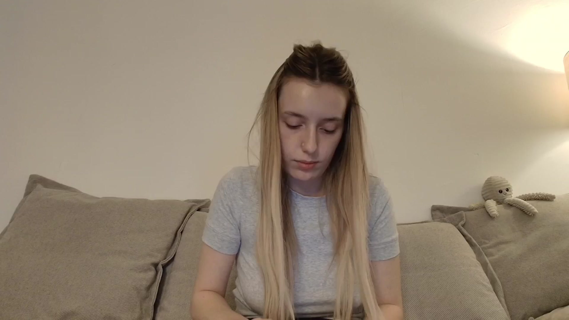 Gallery image thumbnail from Elenaxkiss's myfreecams stream on, 02/12/2026, 20:42 image 14 of 20
