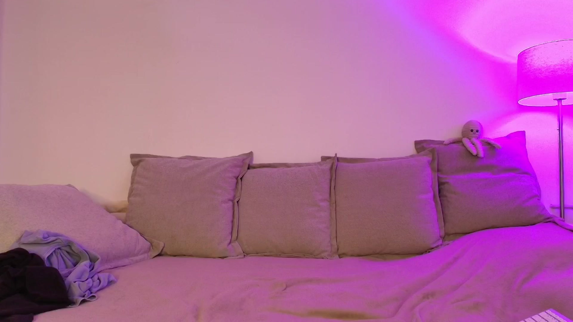 Gallery image thumbnail from Elenaxkiss's myfreecams stream on, 03/09/2026, 11:20 image 19 of 20