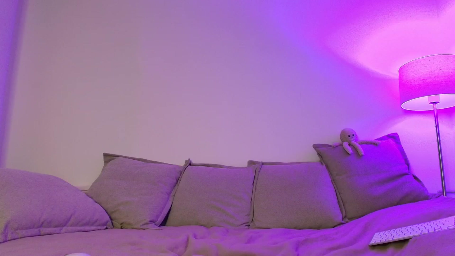 Gallery image thumbnail from Elenaxkiss's myfreecams stream on, 03/11/2026, 20:51 image 2 of 20