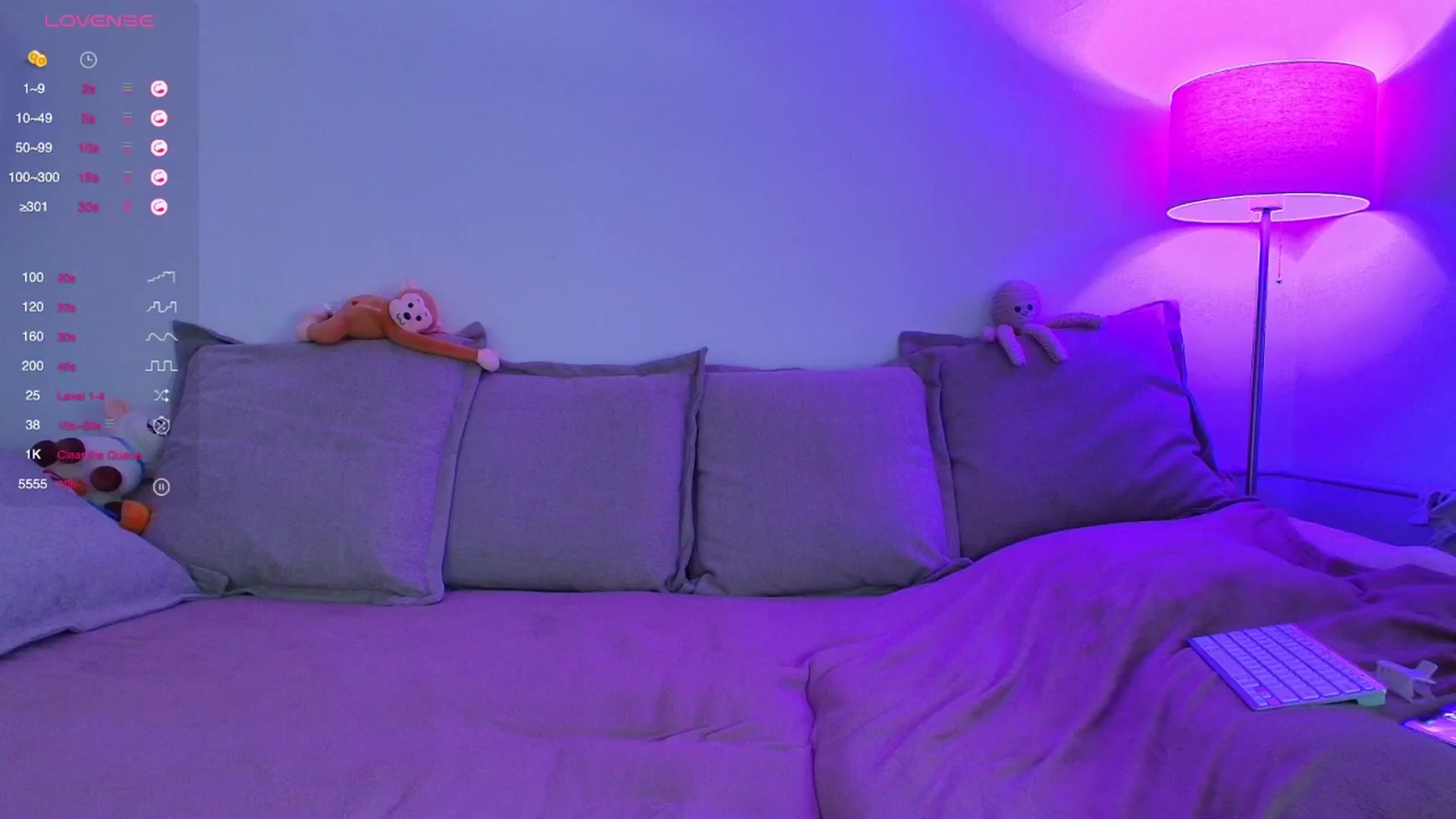 Gallery image thumbnail from Elenaxkiss's myfreecams stream on, 04/23/2026, 11:20 image 16 of 20
