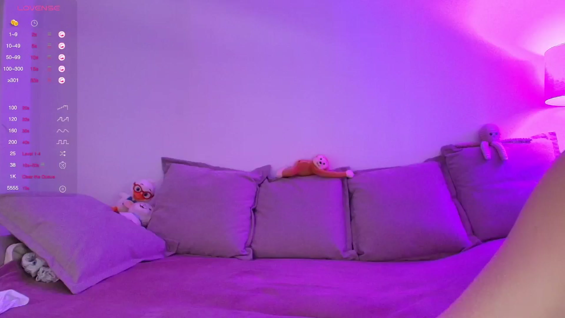 Gallery image thumbnail from Elenaxkiss's myfreecams stream on, 04/27/2026, 09:14 image 5 of 20