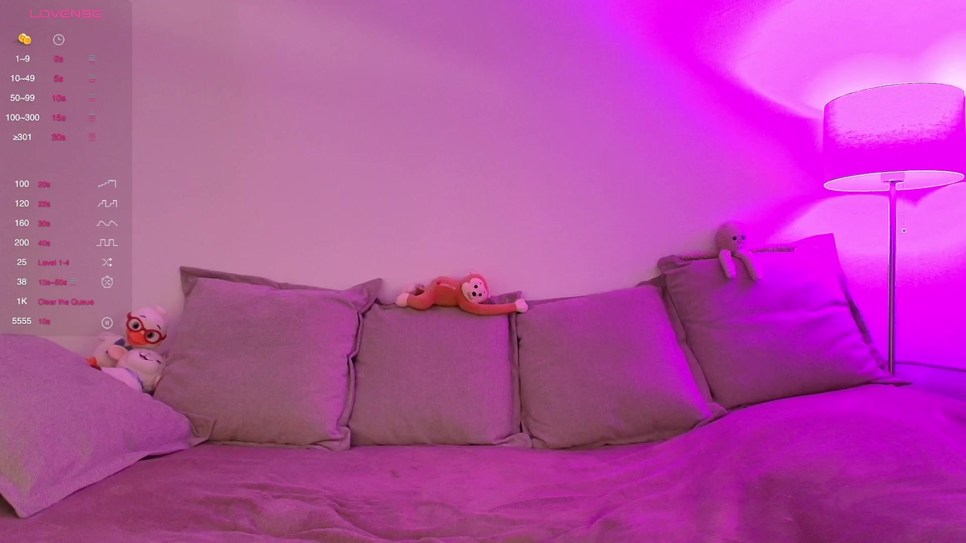 Gallery image thumbnail from Elenaxkiss's myfreecams stream on, 04/27/2026, 11:21 image 15 of 20