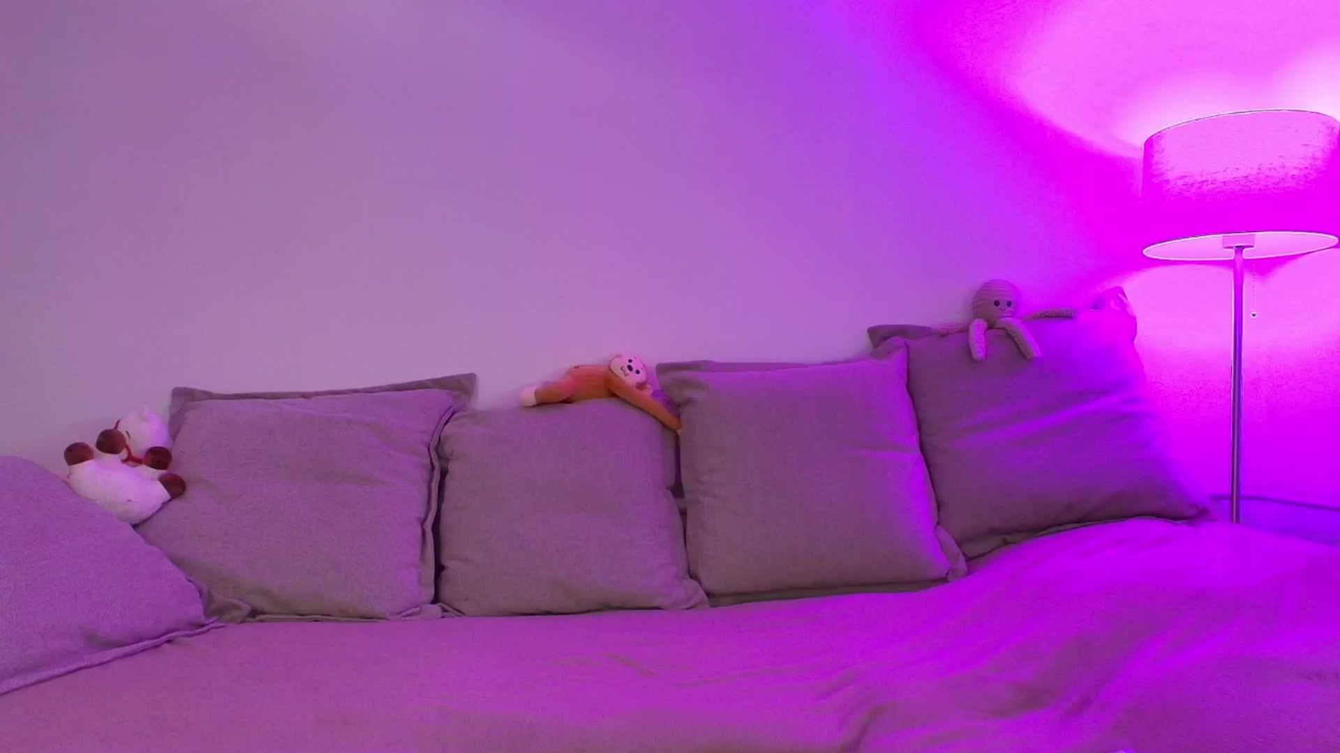 Gallery image thumbnail from Elenaxkiss's myfreecams stream on, 05/02/2026, 09:33 image 5 of 20