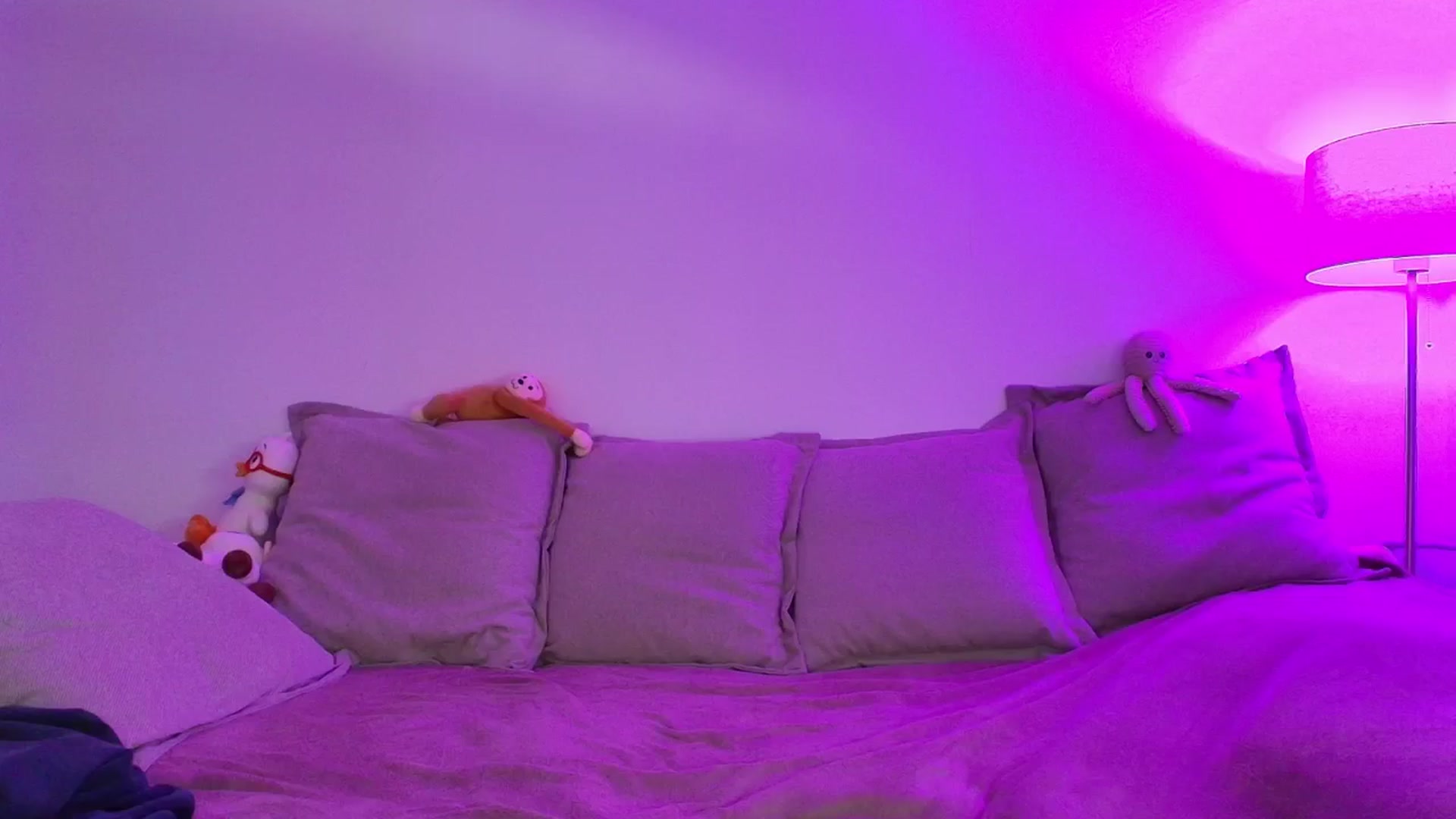 Gallery image thumbnail from Elenaxkiss's myfreecams stream on, 05/03/2026, 14:26 image 16 of 20