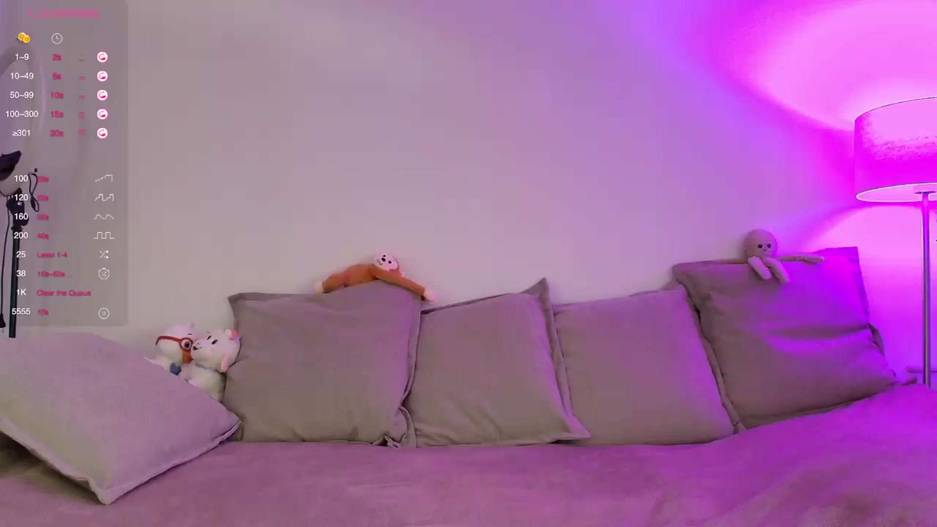 Gallery image thumbnail from Elenaxkiss's myfreecams stream on, 05/19/2026, 11:17 image 9 of 20