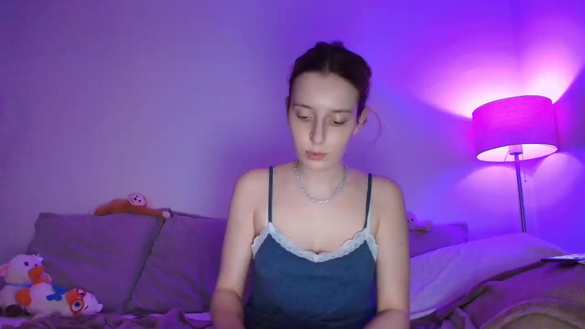 Gallery image thumbnail from Elenaxkiss's myfreecams stream on, 06/02/2026, 20:42 image 1 of 20