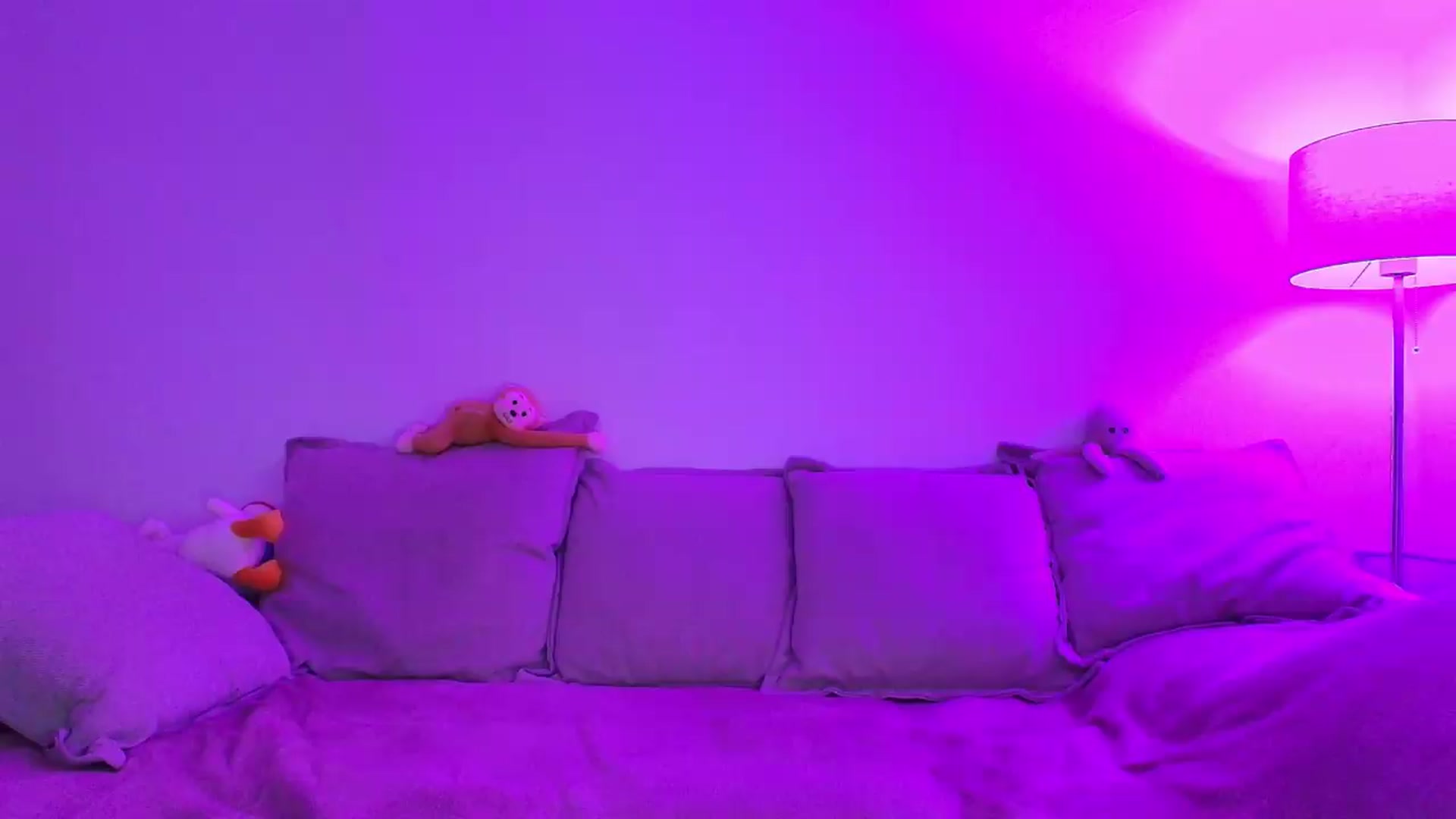 Gallery image thumbnail from Elenaxkiss's myfreecams stream on, 06/26/2026, 17:58 image 4 of 20