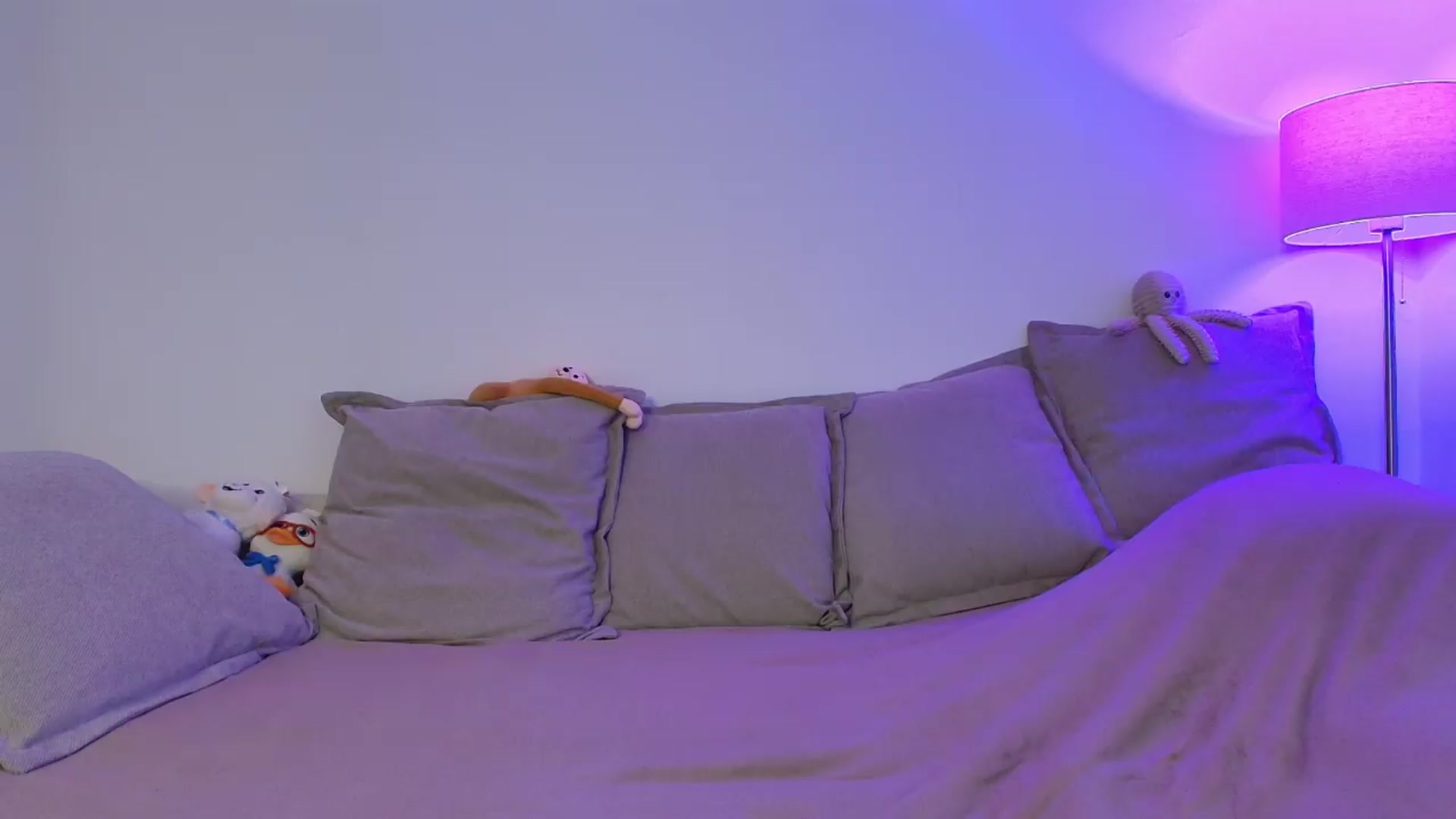 Gallery image thumbnail from Elenaxkiss's myfreecams stream on, 07/02/2026, 11:04 image 18 of 20