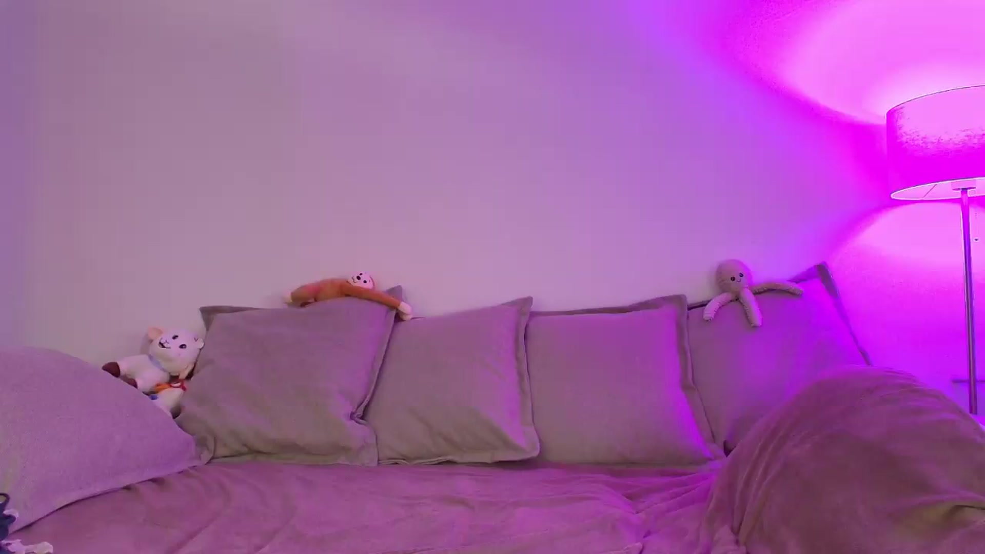 Gallery image thumbnail from Elenaxkiss's myfreecams stream on, 07/09/2026, 11:08 image 13 of 20