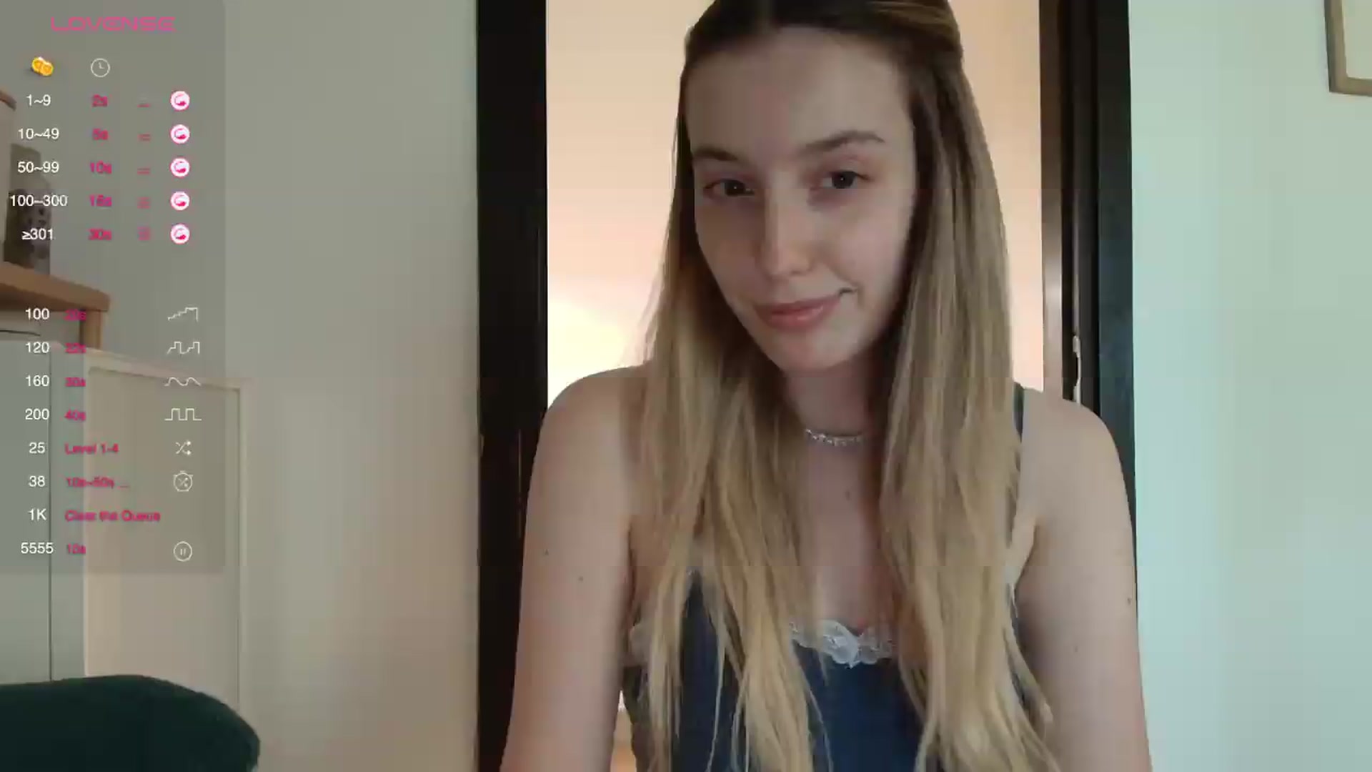 Gallery image thumbnail from Elenaxkiss's myfreecams stream on, 07/10/2026, 10:35 image 1 of 20