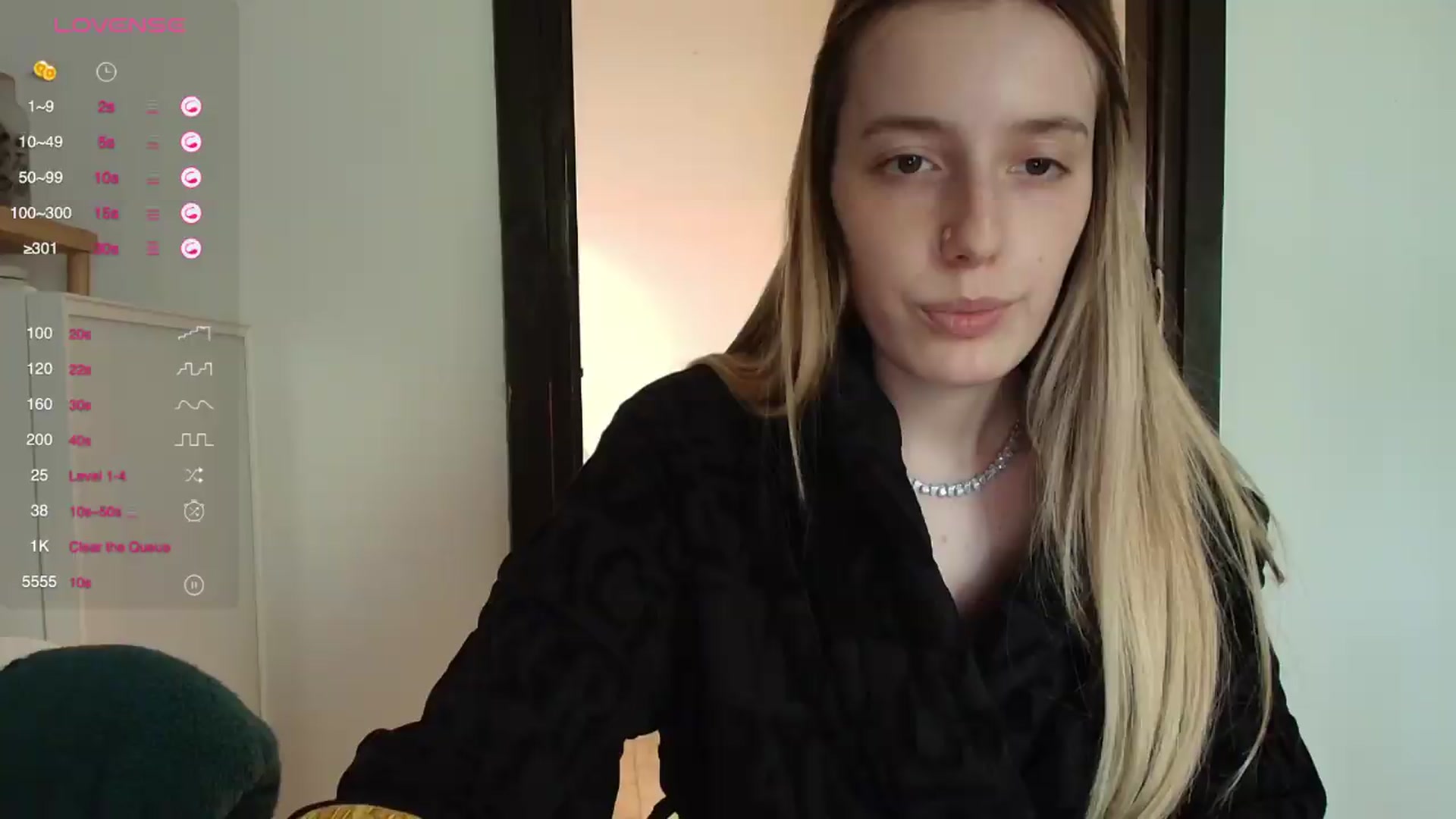 Gallery image thumbnail from Elenaxkiss's myfreecams stream on, 07/10/2026, 11:18 image 19 of 20