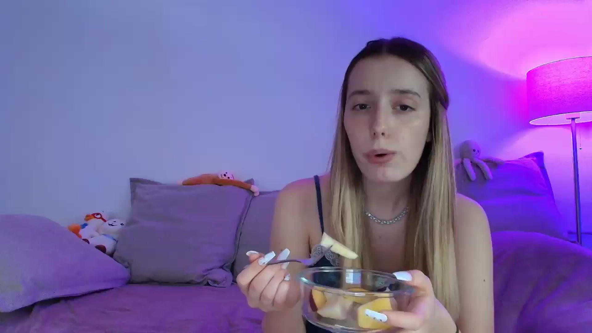 Gallery image thumbnail from Elenaxkiss's myfreecams stream on, 07/11/2026, 11:04 image 20 of 20