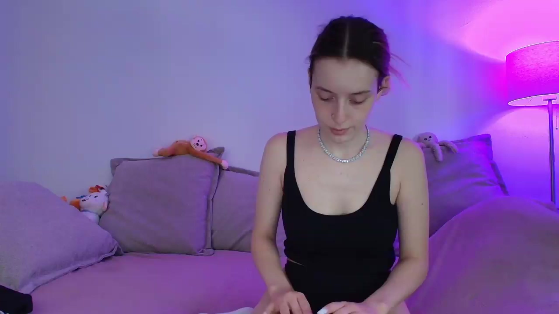 Gallery image thumbnail from Elenaxkiss's myfreecams stream on, 07/12/2026, 11:03 image 3 of 20