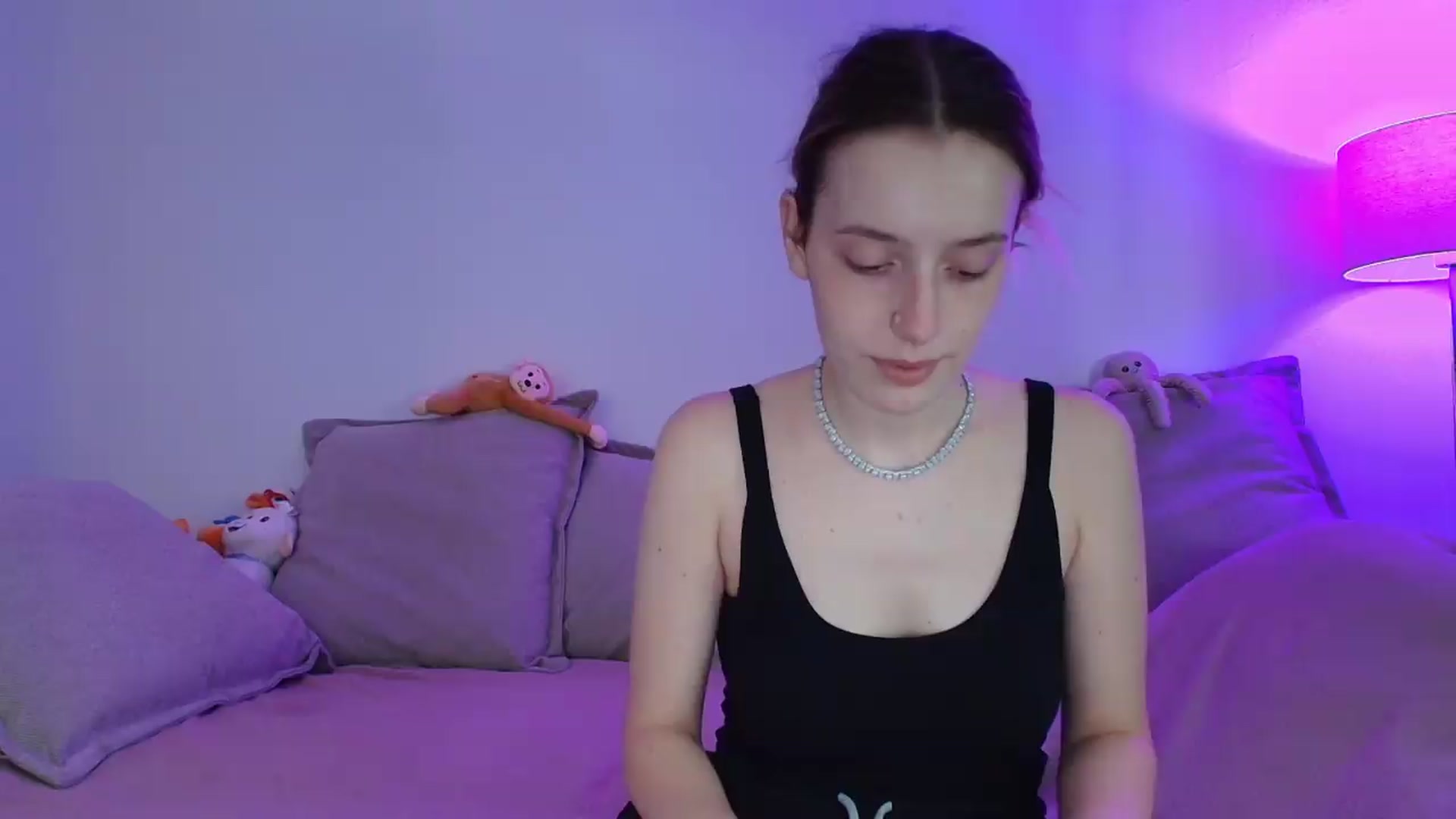 Gallery image thumbnail from Elenaxkiss's myfreecams stream on, 07/12/2026, 11:03 image 2 of 20