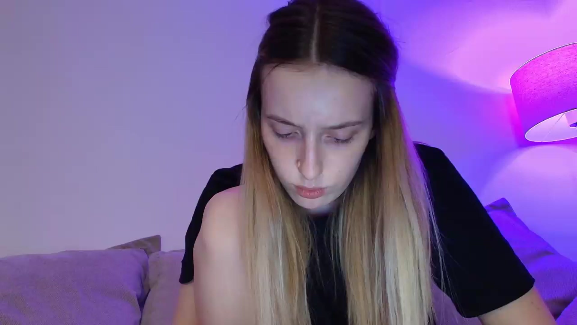 Gallery image thumbnail from Elenaxkiss's myfreecams stream on, 07/13/2026, 19:22 image 2 of 20