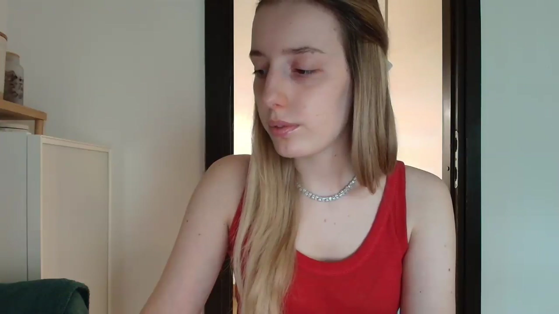 Gallery image thumbnail from Elenaxkiss's myfreecams stream on, 07/20/2026, 07:41 image 3 of 20