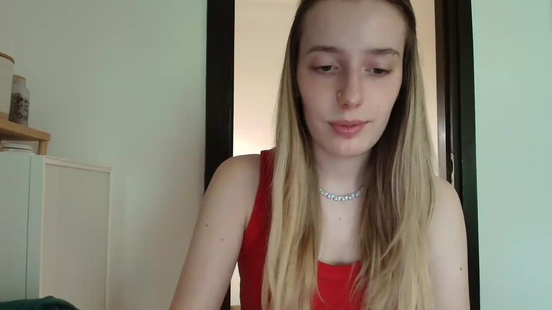 Gallery image thumbnail from Elenaxkiss's myfreecams stream on, 07/20/2026, 07:41 image 8 of 20