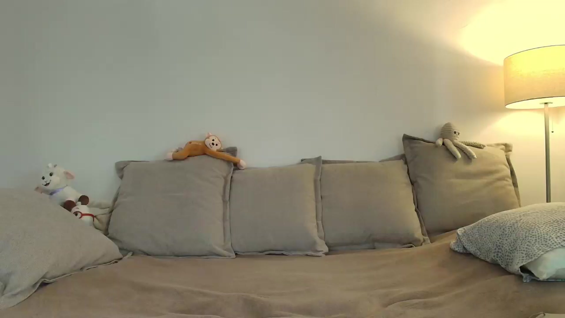 Gallery image thumbnail from Elenaxkiss's myfreecams stream on, 07/30/2026, 10:49 image 4 of 20