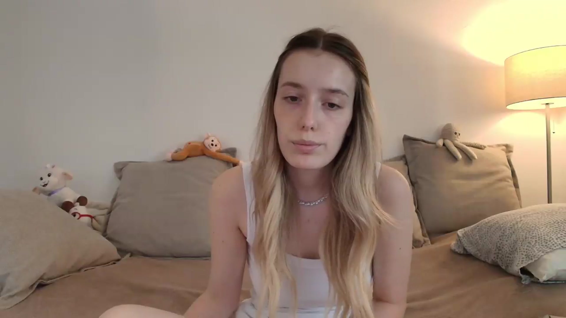 Gallery image thumbnail from Elenaxkiss's myfreecams stream on, 07/30/2026, 10:49 image 8 of 20