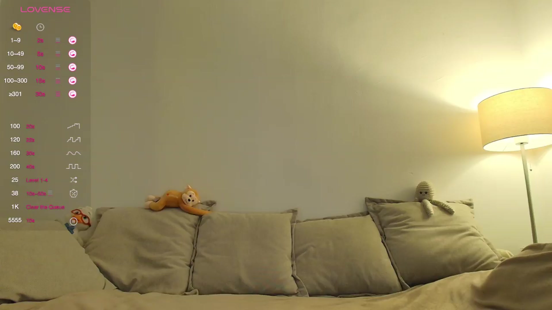 Gallery image thumbnail from Elenaxkiss's myfreecams stream on, 07/31/2026, 20:23 image 18 of 20