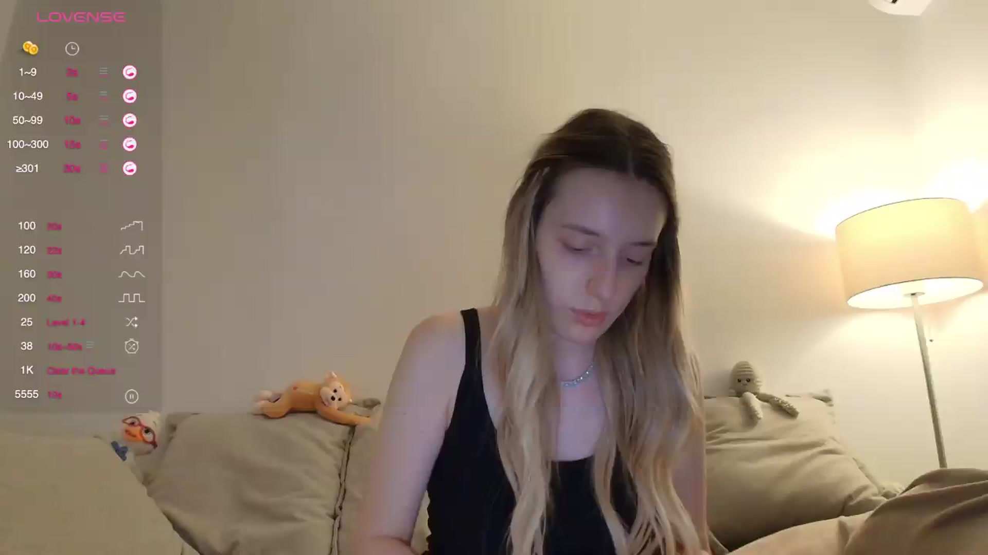 Gallery image thumbnail from Elenaxkiss's myfreecams stream on, 07/31/2026, 20:23 image 8 of 20