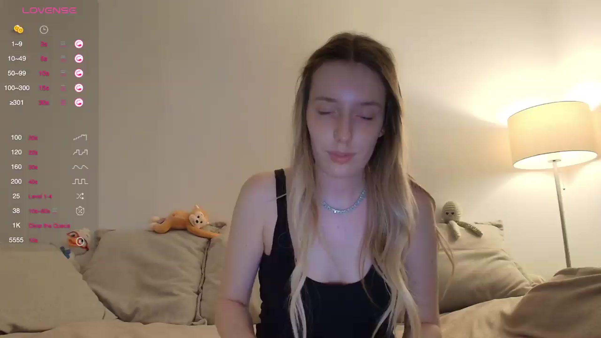 Gallery image thumbnail from Elenaxkiss's myfreecams stream on, 07/31/2026, 20:23 image 14 of 20