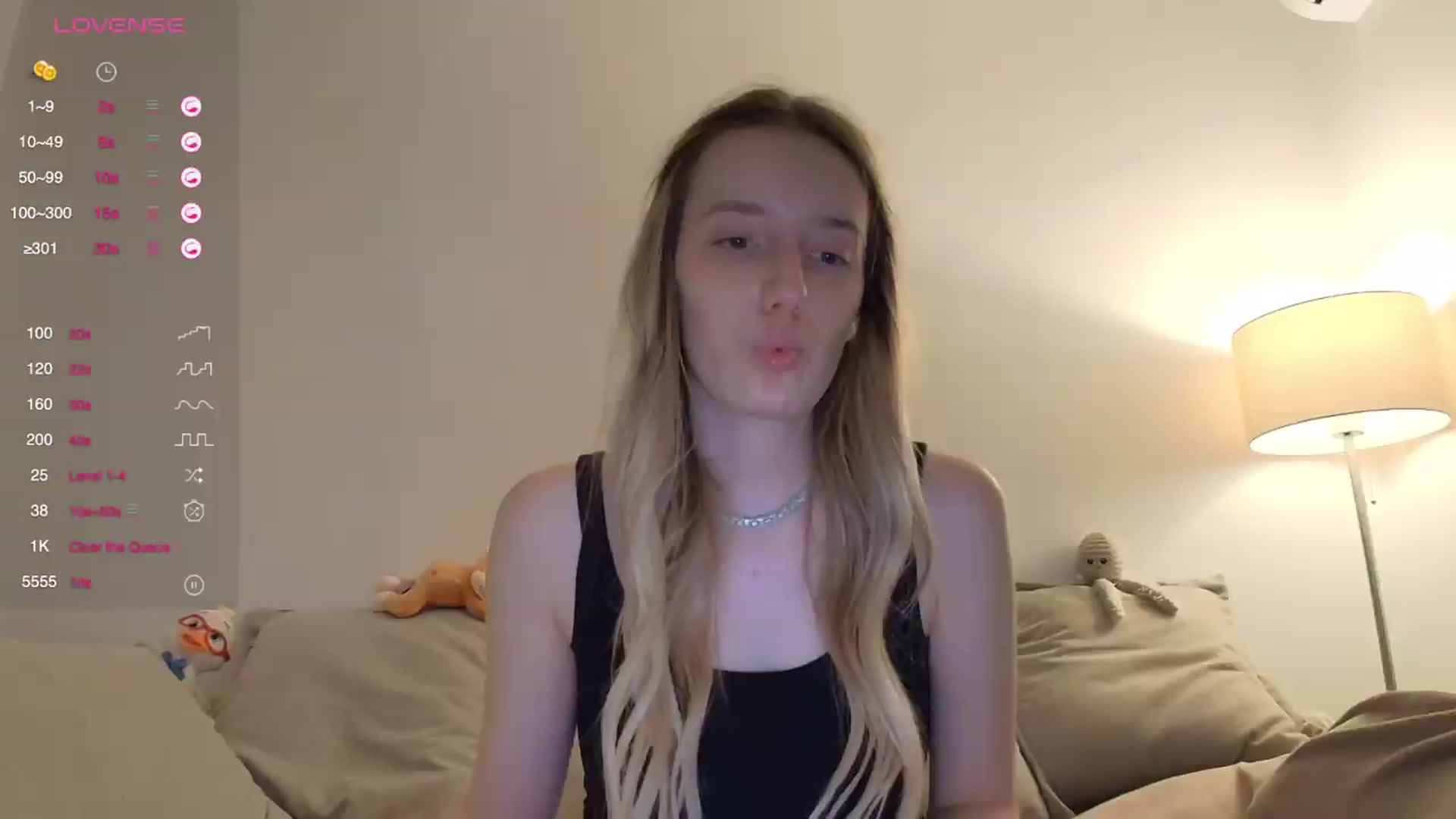 Gallery image thumbnail from Elenaxkiss's myfreecams stream on, 07/31/2026, 20:23 image 7 of 20