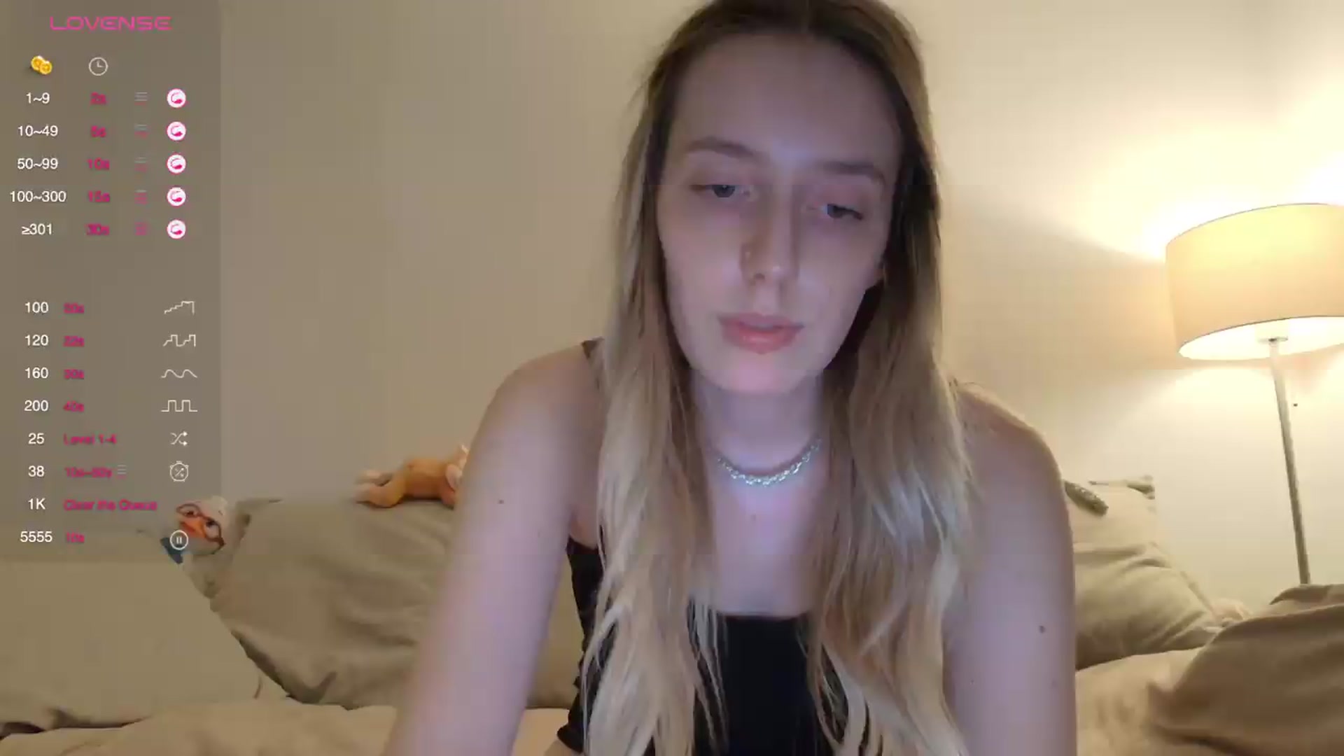 Gallery image thumbnail from Elenaxkiss's myfreecams stream on, 07/31/2026, 20:23 image 17 of 20