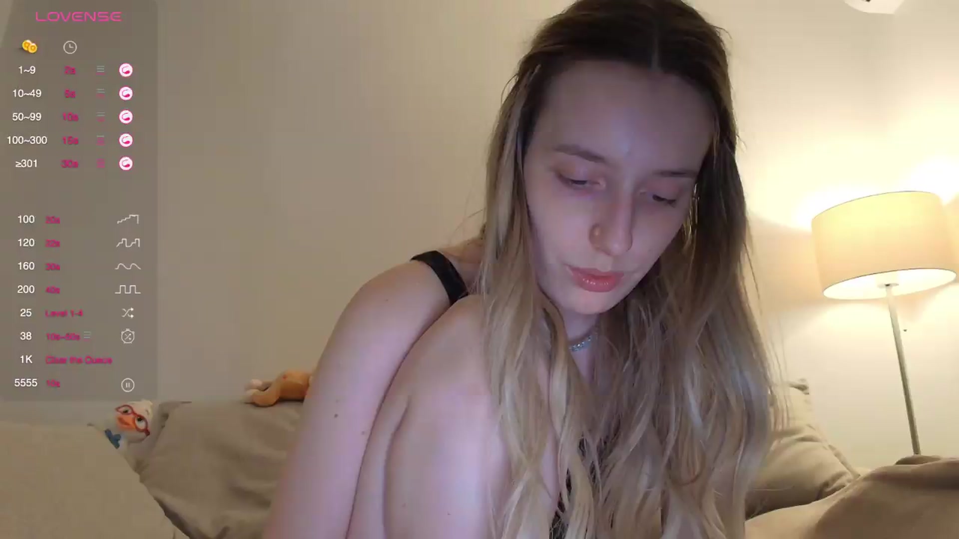 Gallery image thumbnail from Elenaxkiss's myfreecams stream on, 07/31/2026, 20:23 image 5 of 20