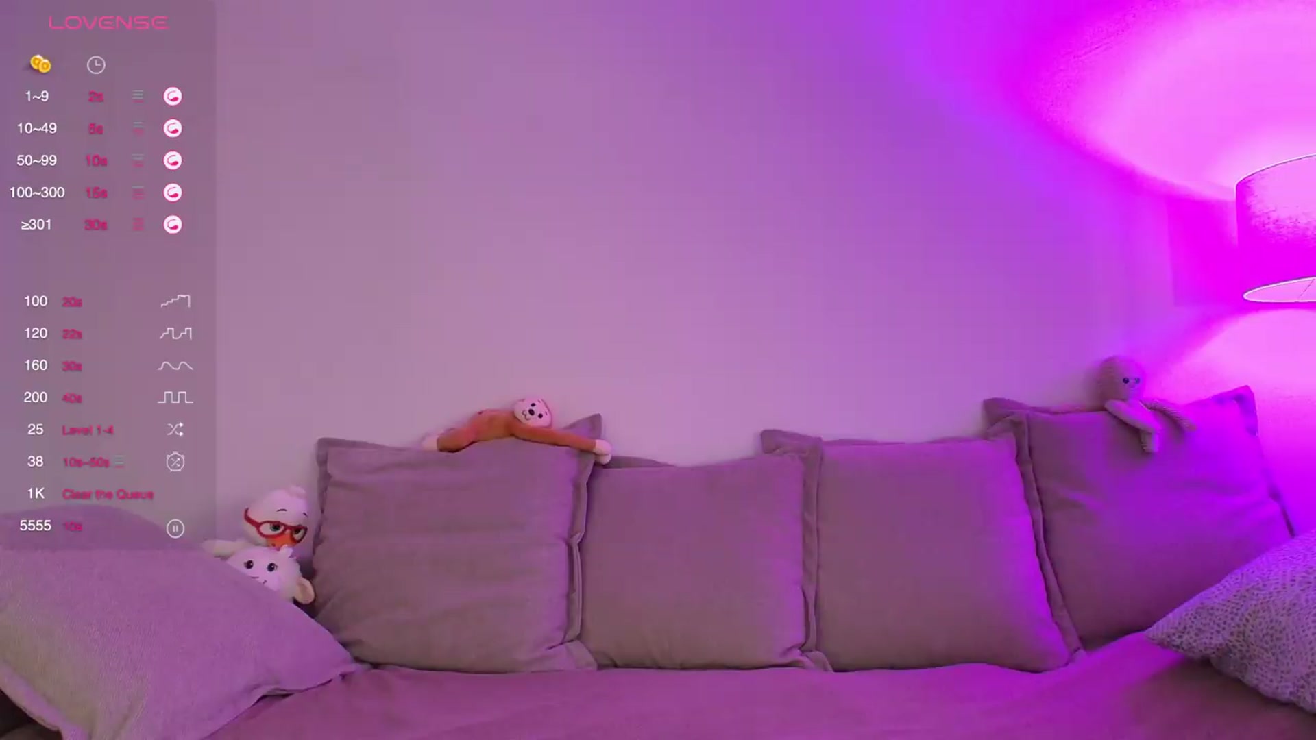 Gallery image thumbnail from Elenaxkiss's myfreecams stream on, 08/31/2026, 07:05 image 3 of 20