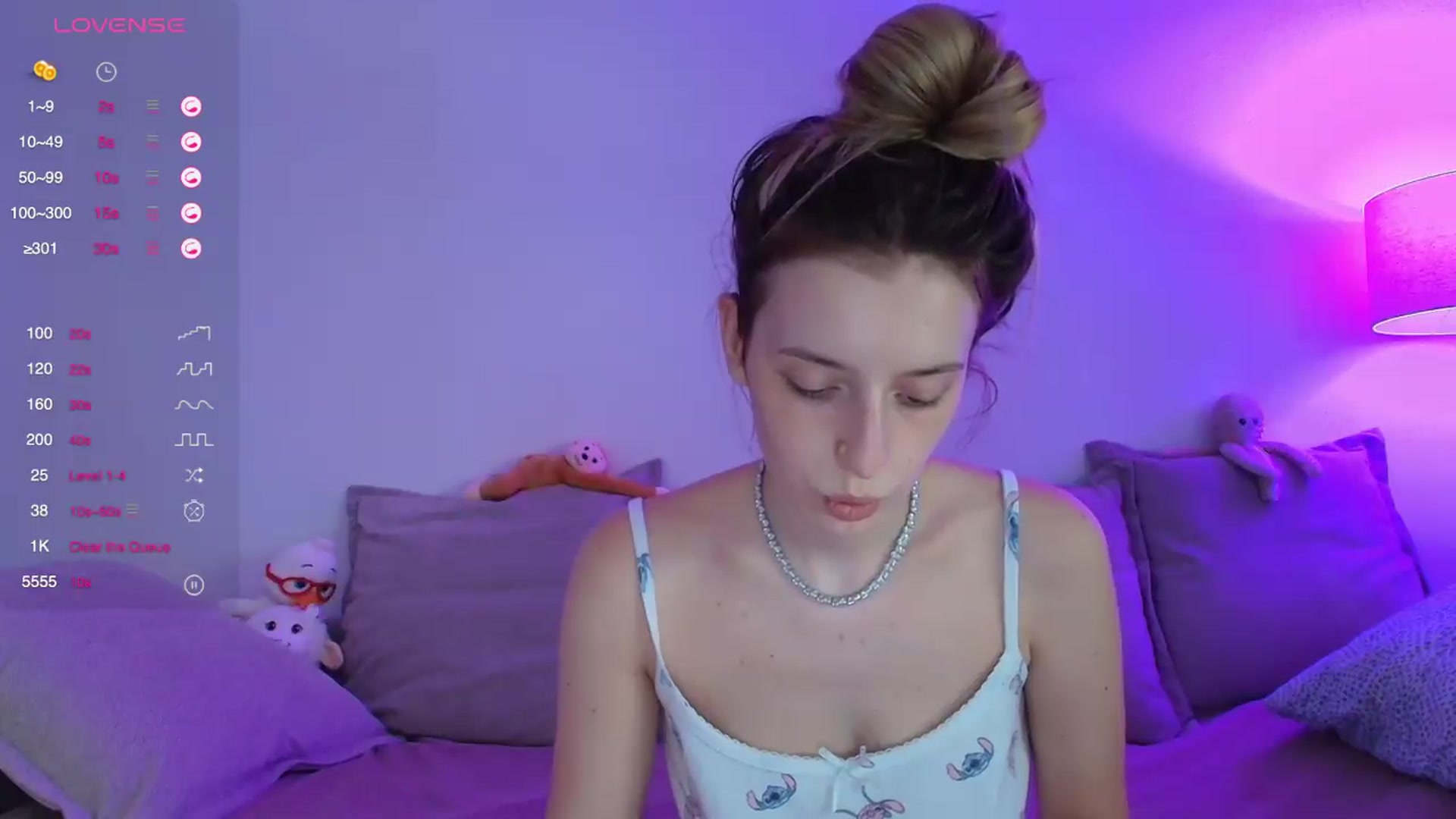 Gallery image thumbnail from Elenaxkiss's myfreecams stream on, 08/31/2026, 07:05 image 20 of 20