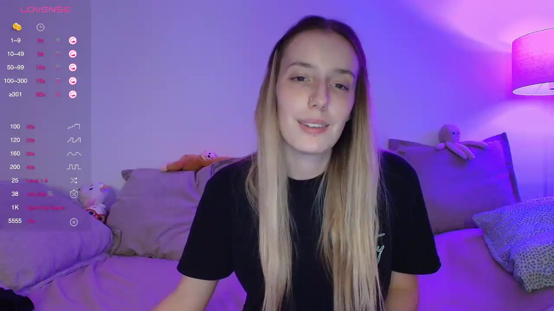 Gallery image thumbnail from Elenaxkiss's myfreecams stream on, 09/08/2026, 18:00 image 16 of 20