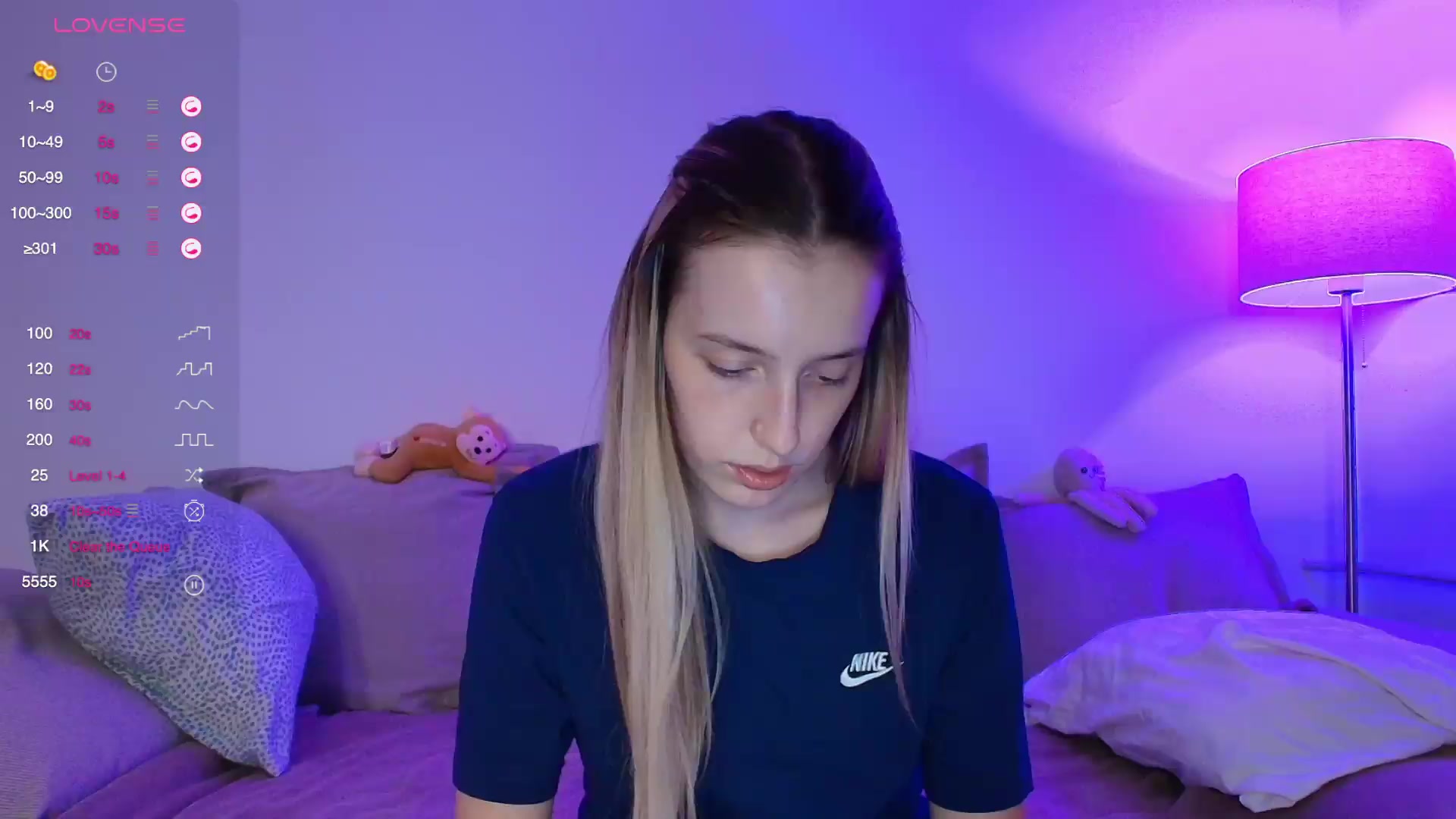 Gallery image thumbnail from Elenaxkiss's myfreecams stream on, 09/10/2026, 17:39 image 4 of 20