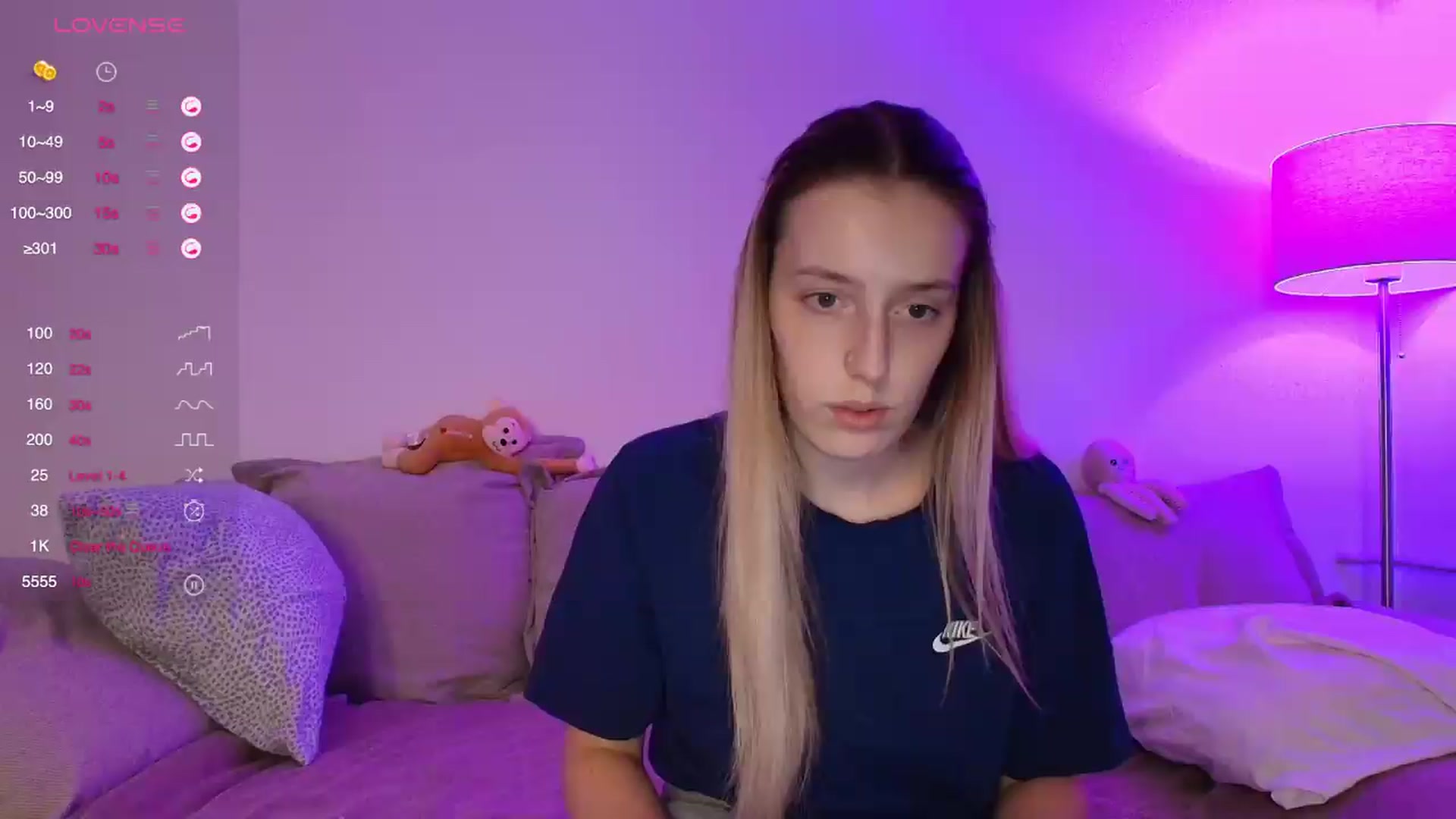Gallery image thumbnail from Elenaxkiss's myfreecams stream on, 09/10/2026, 17:39 image 16 of 20