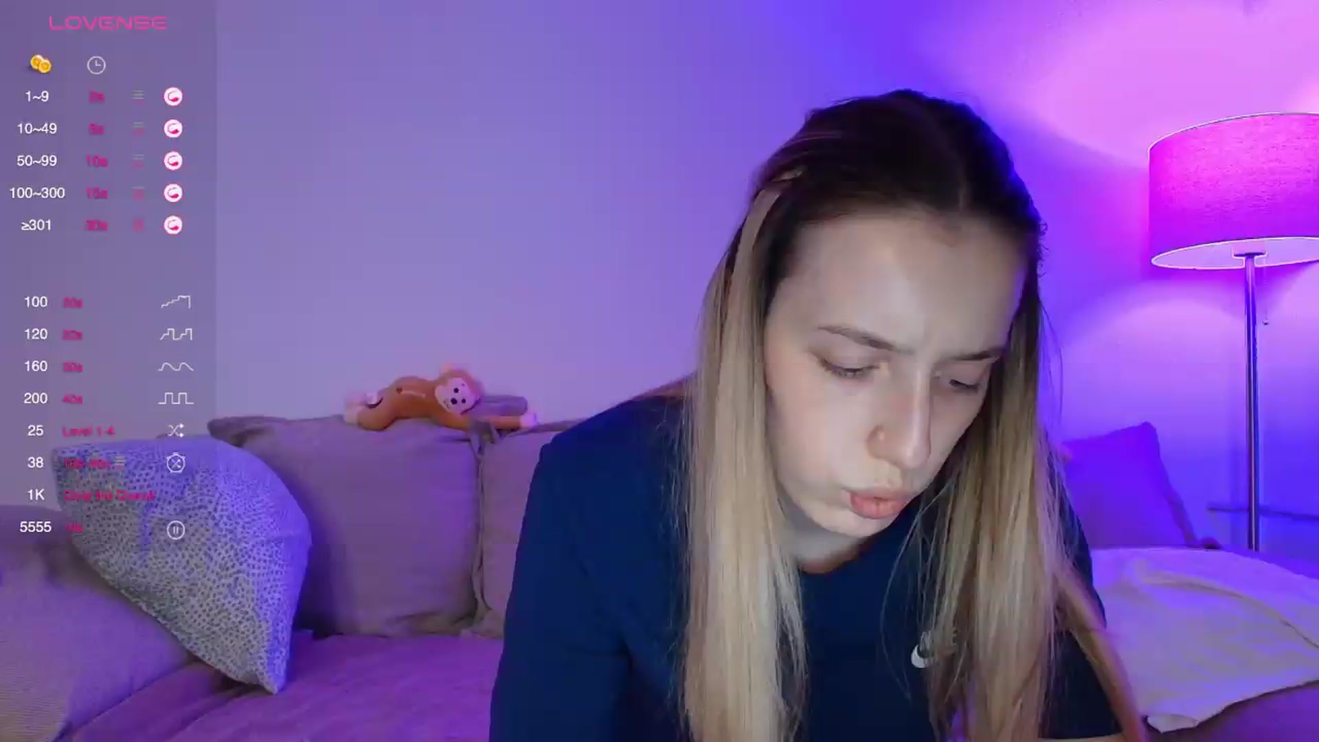 Gallery image thumbnail from Elenaxkiss's myfreecams stream on, 09/10/2026, 17:39 image 18 of 20