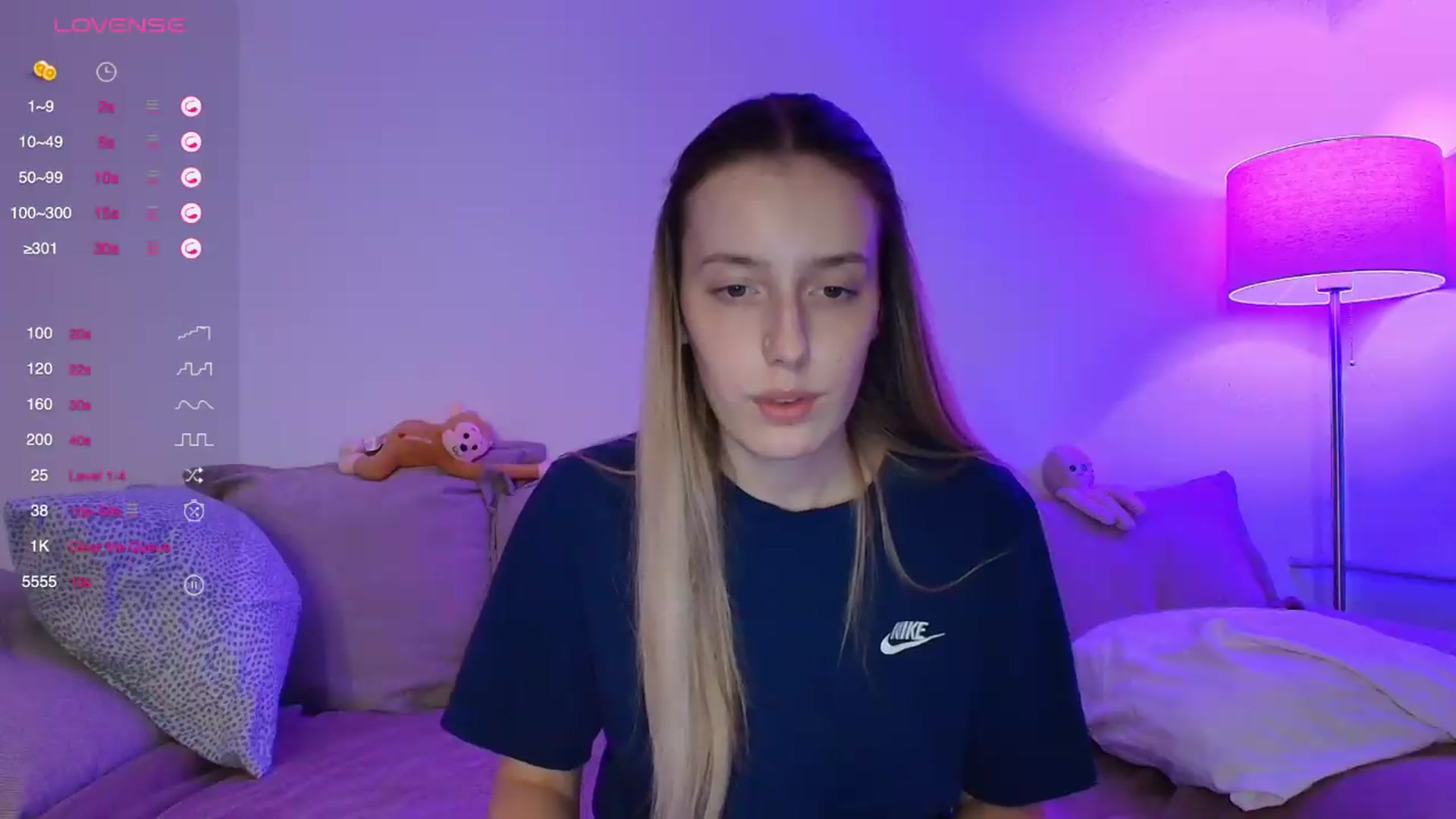 Gallery image thumbnail from Elenaxkiss's myfreecams stream on, 09/10/2026, 17:39 image 9 of 20