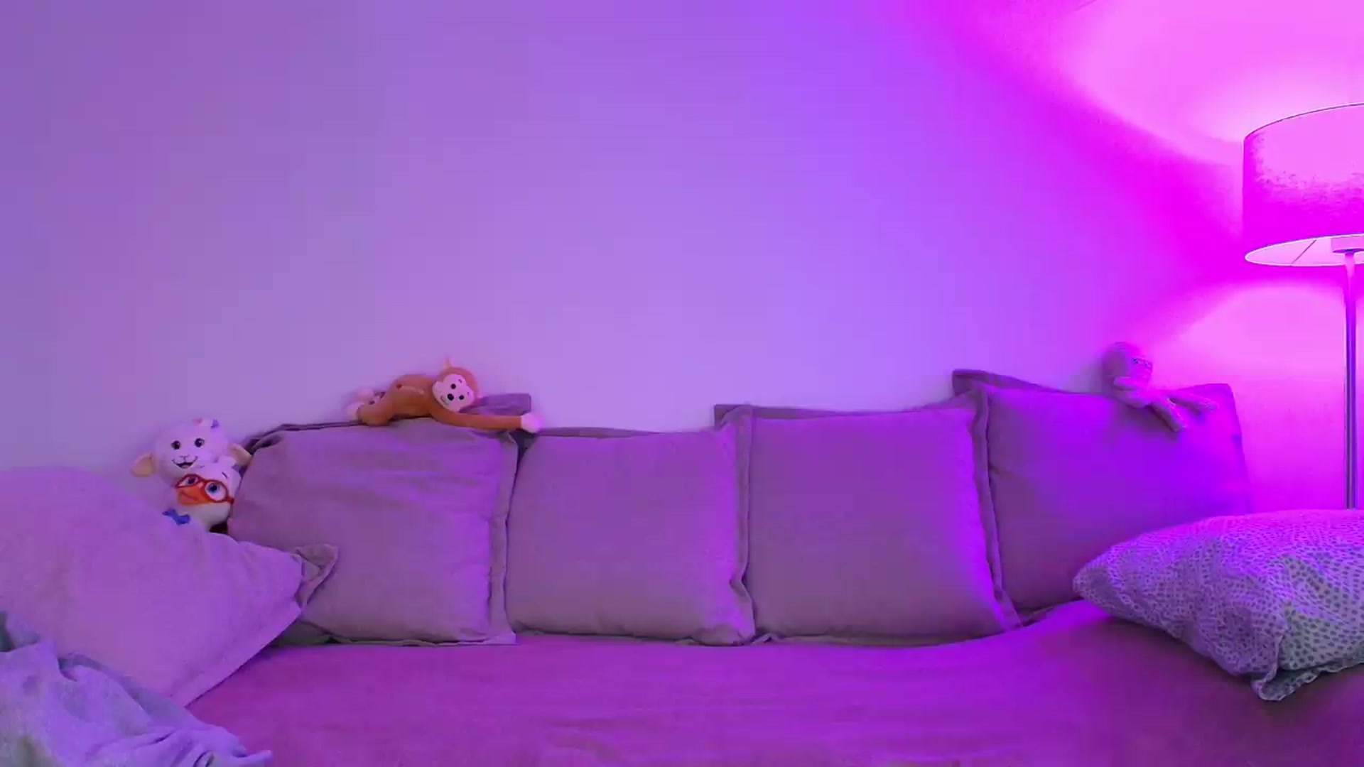 Gallery image thumbnail from Elenaxkiss's myfreecams stream on, 09/11/2026, 10:55 image 4 of 20