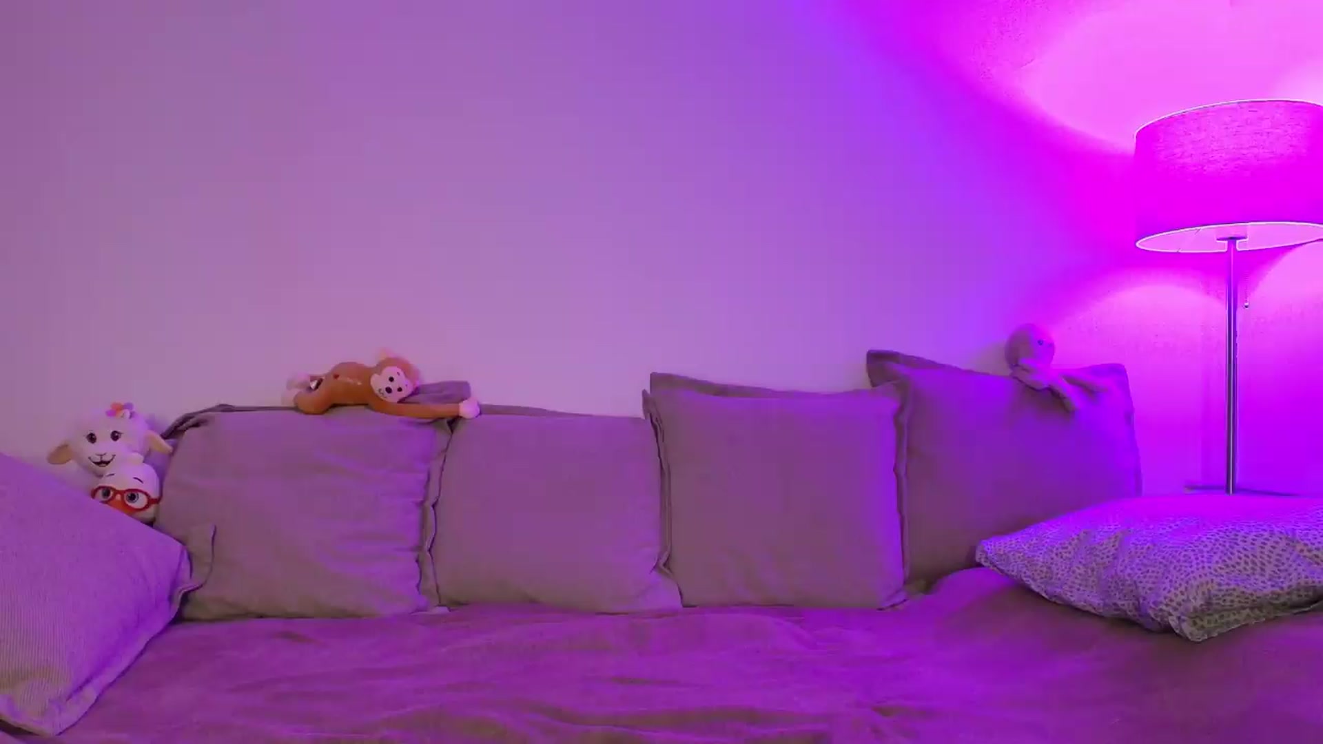 Gallery image thumbnail from Elenaxkiss's myfreecams stream on, 09/11/2026, 18:59 image 2 of 20