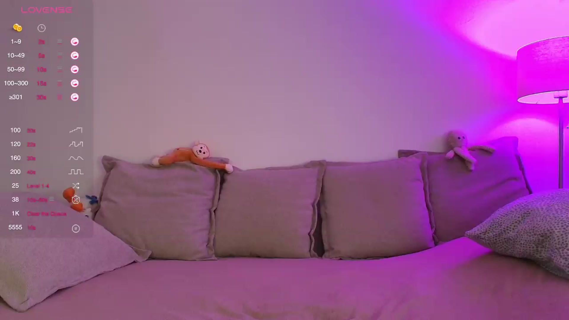 Gallery image thumbnail from Elenaxkiss's myfreecams stream on, 09/13/2026, 10:15 image 12 of 20