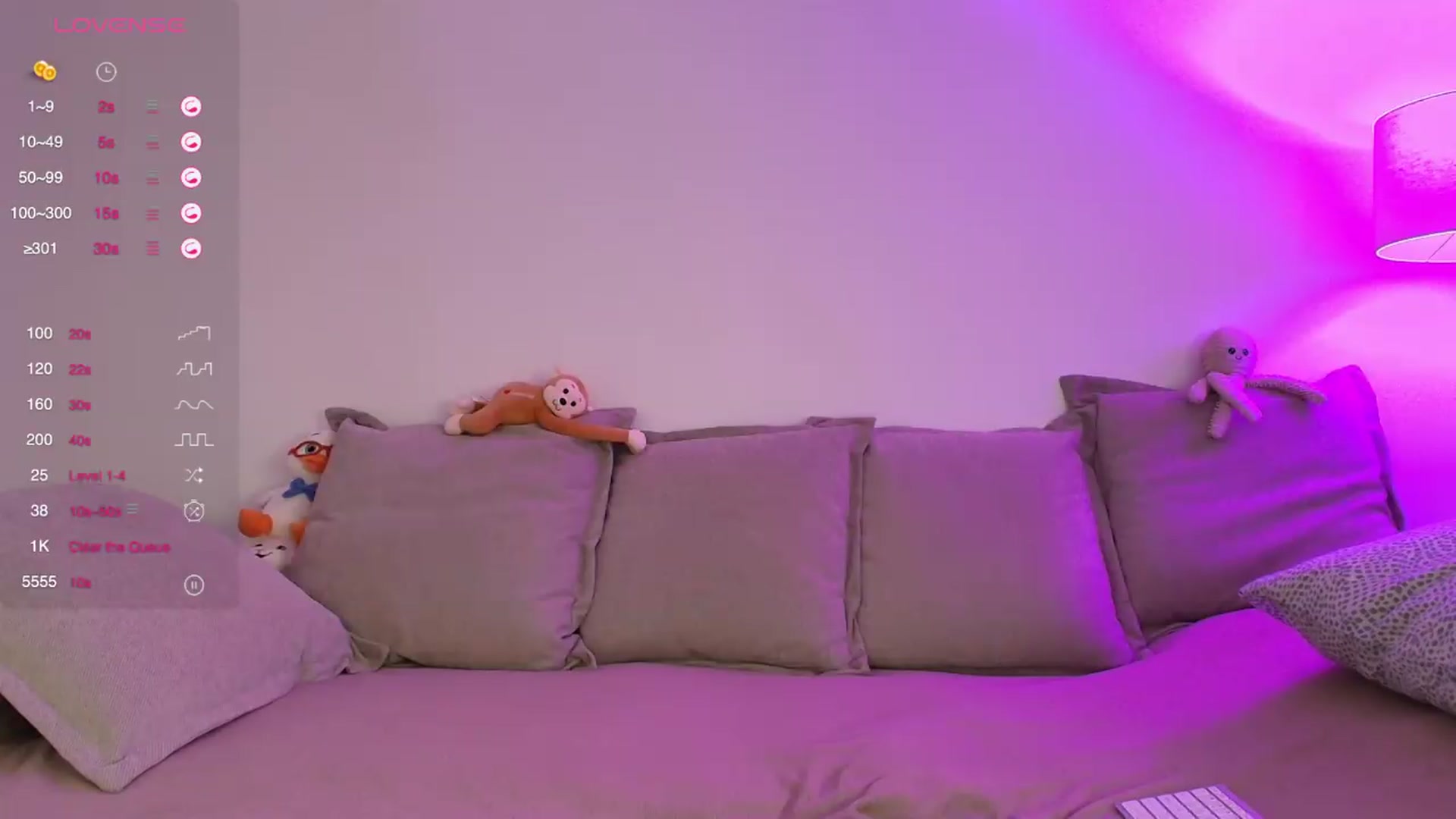 Gallery image thumbnail from Elenaxkiss's myfreecams stream on, 09/14/2026, 09:30 image 11 of 20