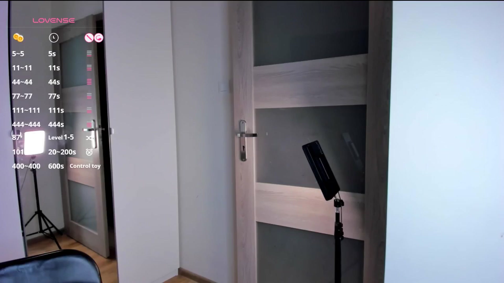 Gallery image thumbnail from Eleven83's myfreecams stream on, 04/12/2026, 12:37 image 16 of 20