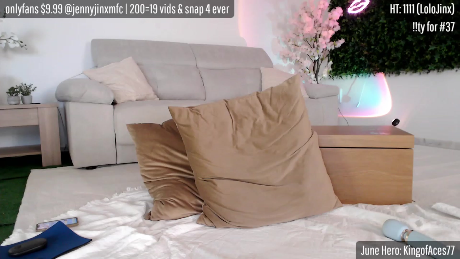Gallery image thumbnail from ElevenYearsJJ's myfreecams stream on, 07/01/2023, 06:06 image 5 of 20
